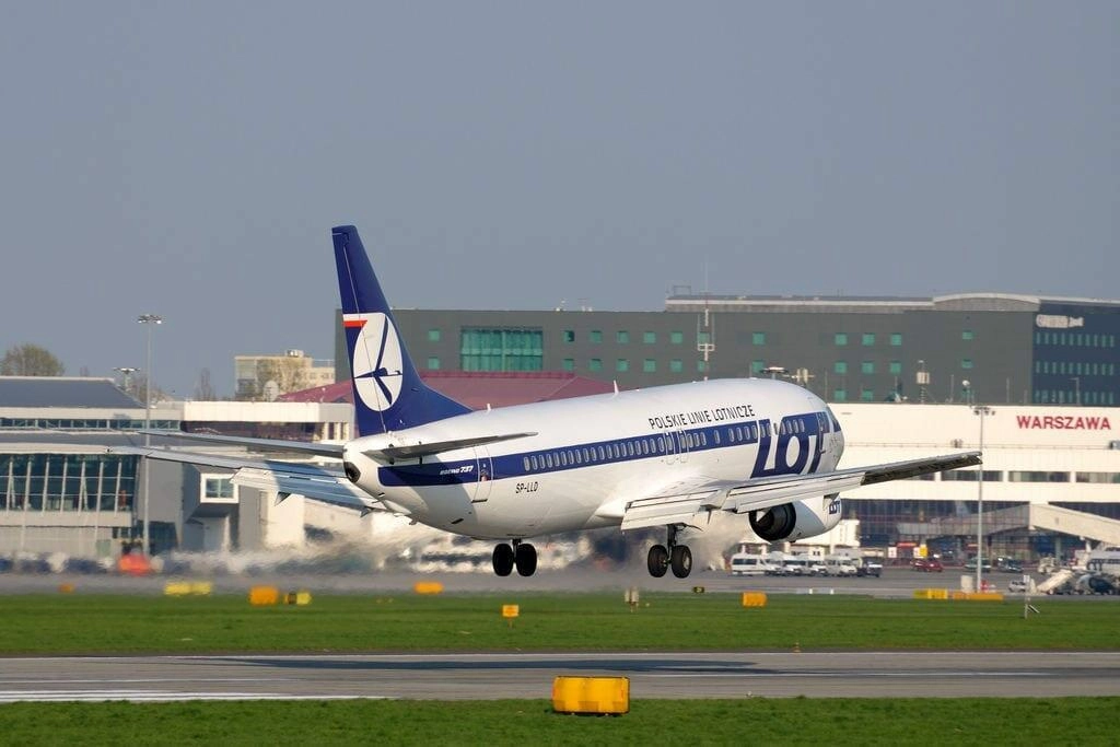 LOT Boeing