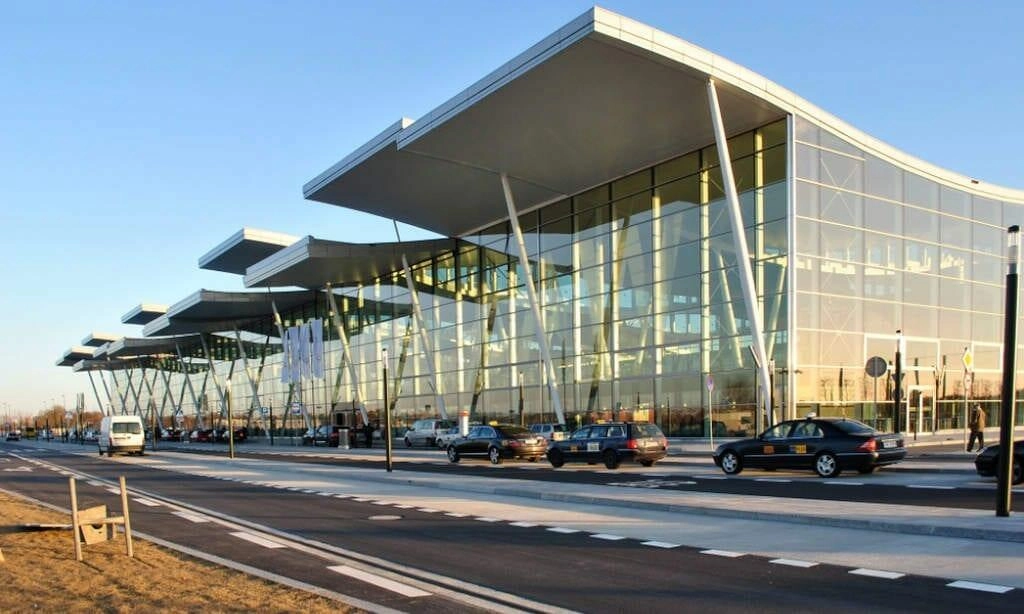 Terminal_T2_we_Wrocławiu