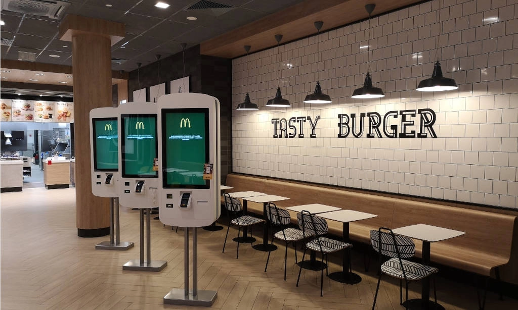 McDonalds Bydgoszcz Glowna foto glowne