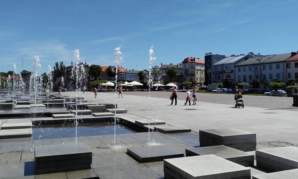 Plac-kosciuszki-w-tomaszowie-mazowieckim