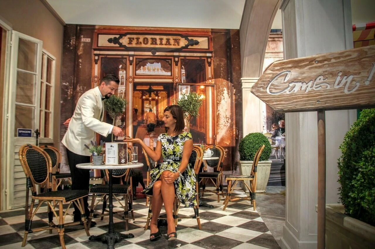 cafe-1699128_1280