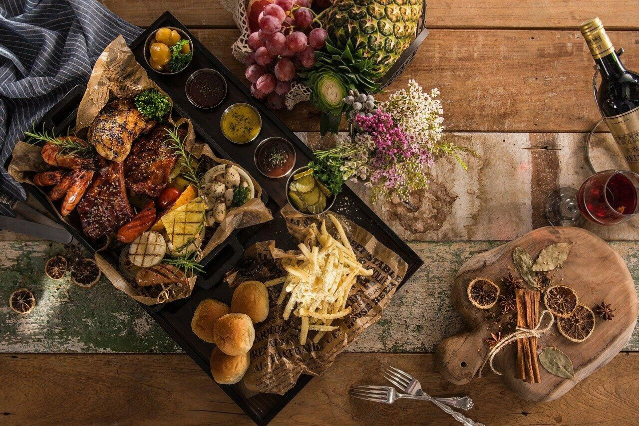 platter-2009590_1280