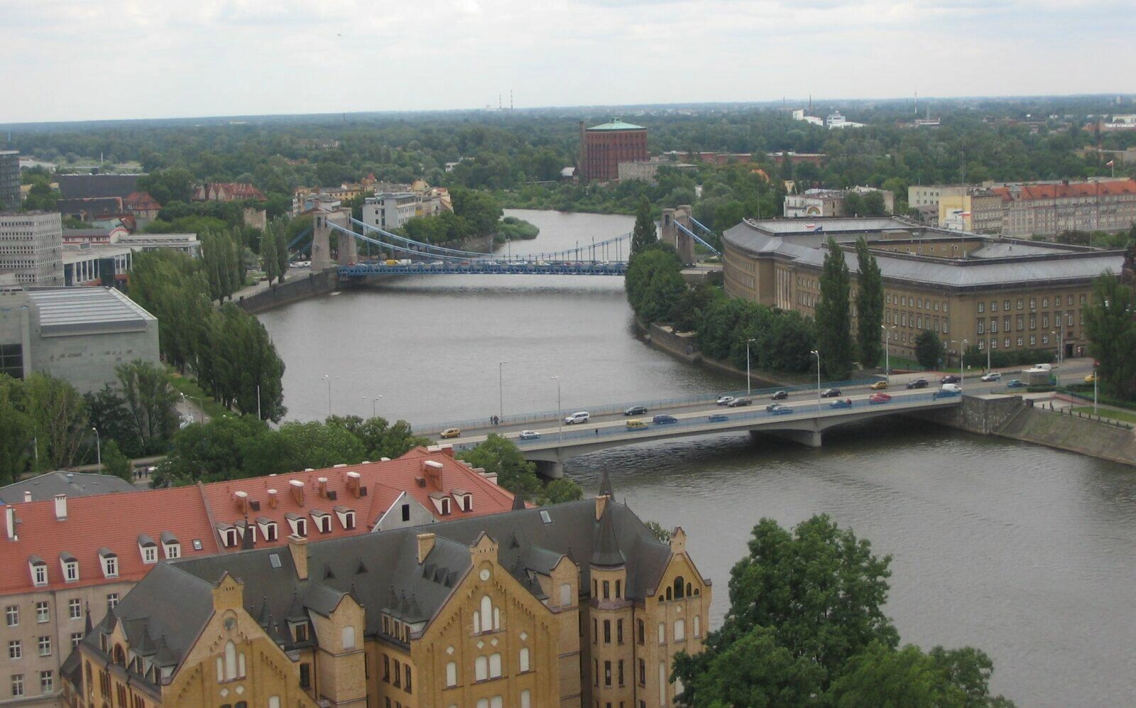 Wrocław_-_Most_Grunwaldzki_oraz_Most_Pokoju