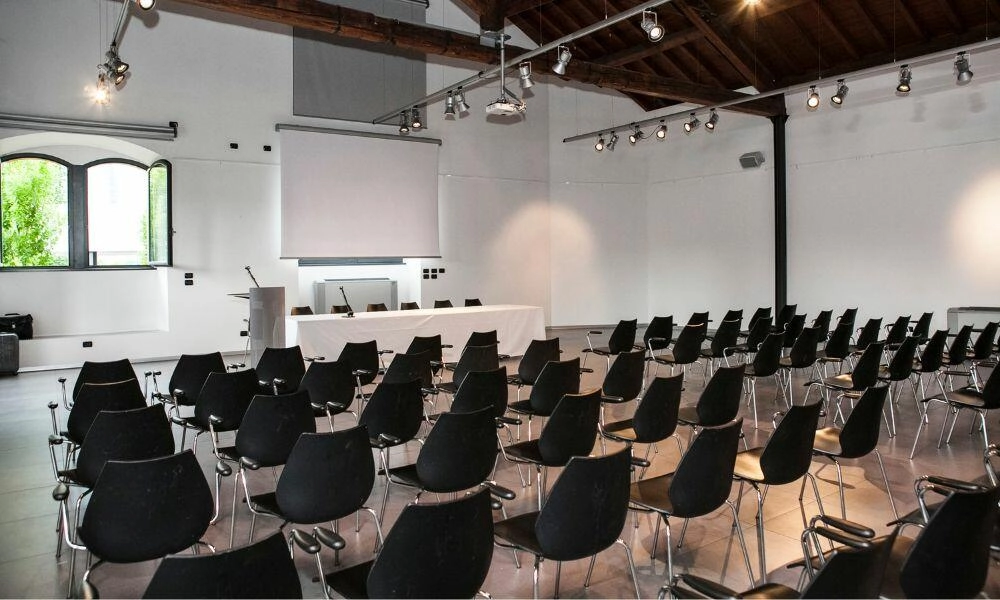 konferencje